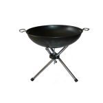 آتشدان سه پایه کوتاه سرودار، یک انتخاب عالی برای افرادی است که به دنبال یک آتشدان سبک، قابل حمل و کاربردی برای سفرهای کمپینگ و پیک نیک هستند.