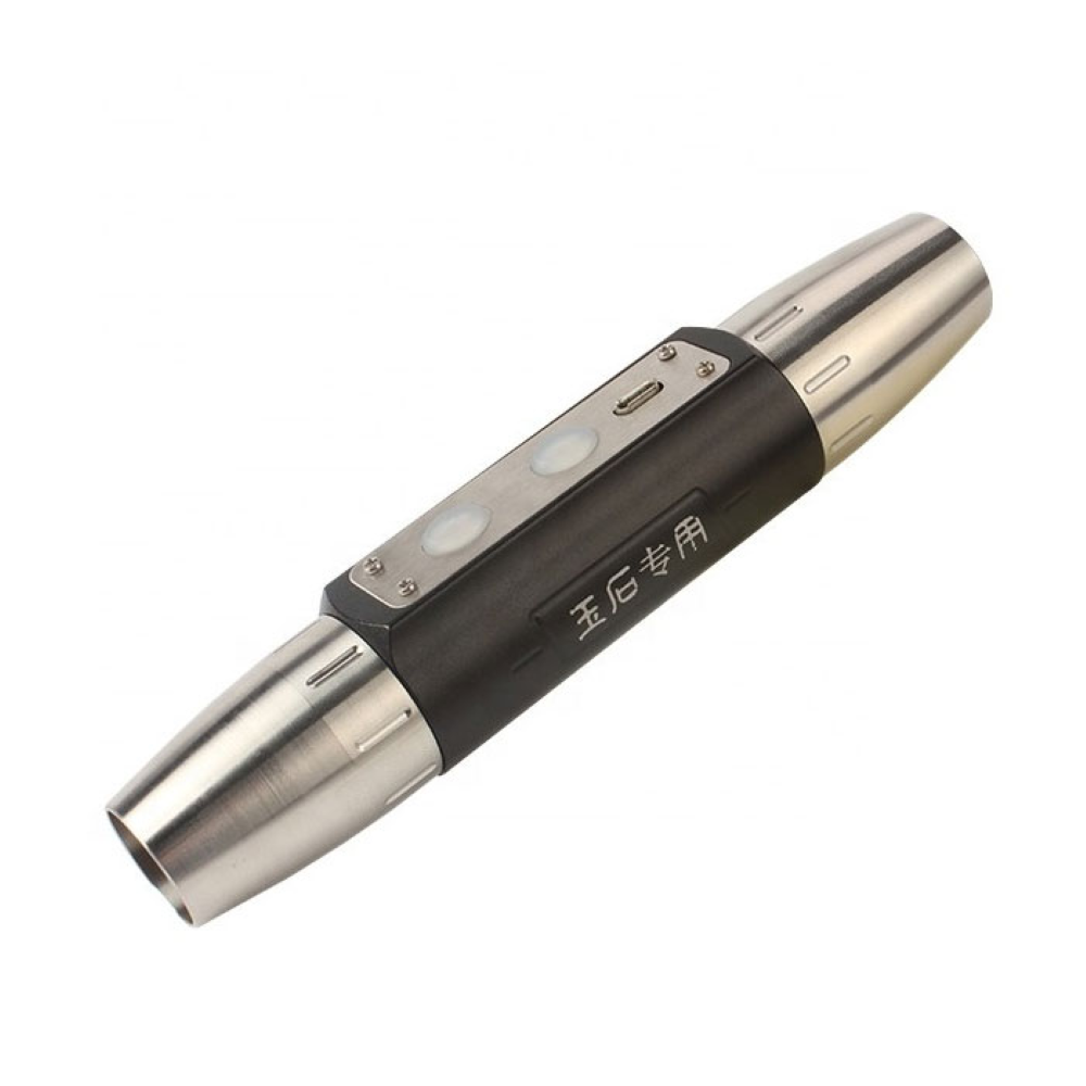 چراغ قوه یووی اسمال سان، یکی از ابزاری های پرتابل و قدرتمند است که با نور ماوراء بنفش جزئیات پنهانی را آشکار می‌کند.